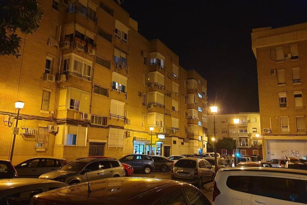 Beautiful And Cozy Apartment In Seville. المظهر الخارجي الصورة